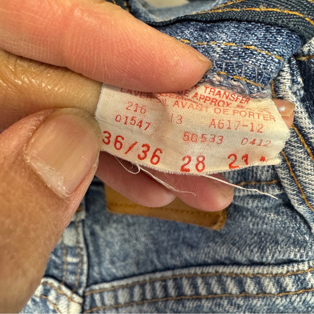 Vintage Levi’s 533 90s Denim Jeans Blue Straight Leg Size 28 Light Wash Relaxed - Picture 15 of 16